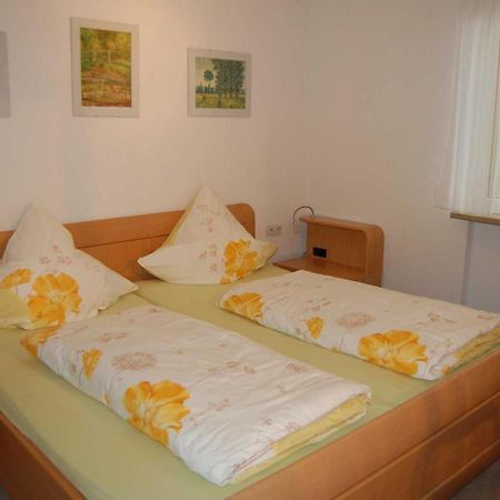 Steinkirchen  Ferienwohnung Altes Land Familie H מראה חיצוני תמונה